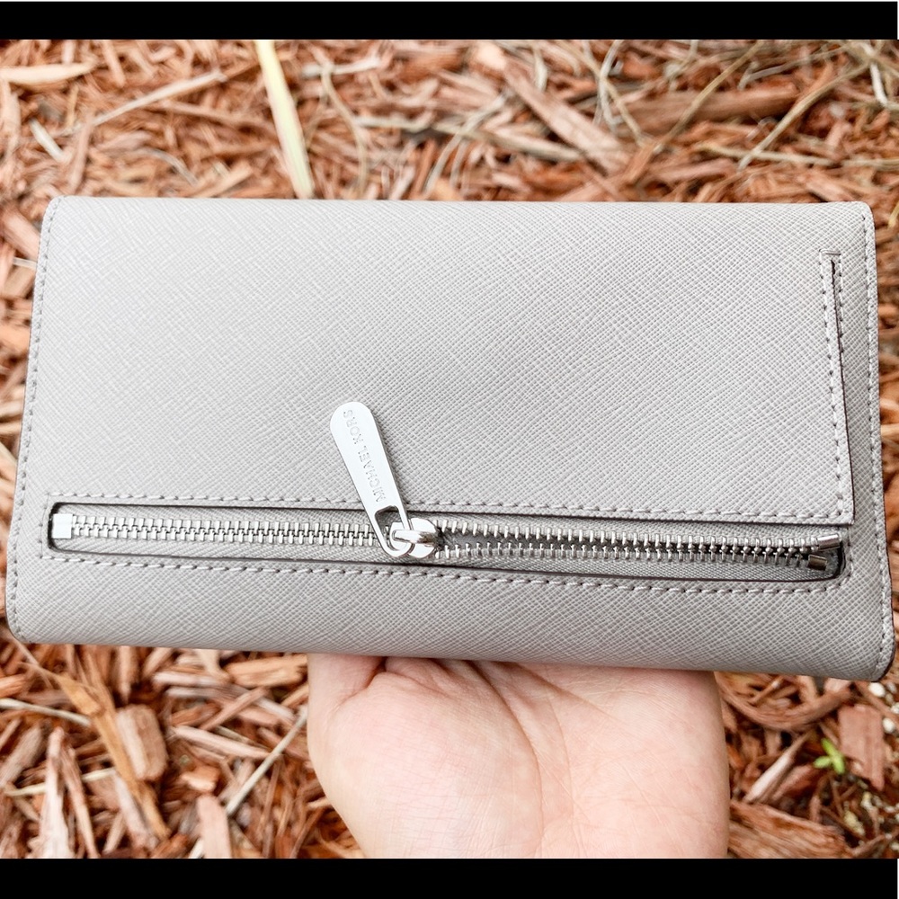 Michael kors large trifold wallet gray - Picture 3 of 4